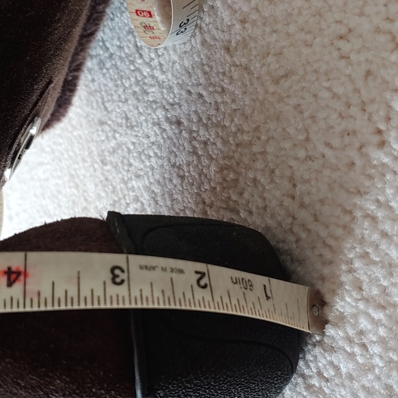 Size 10 Guess boots - Picture 7 of 7